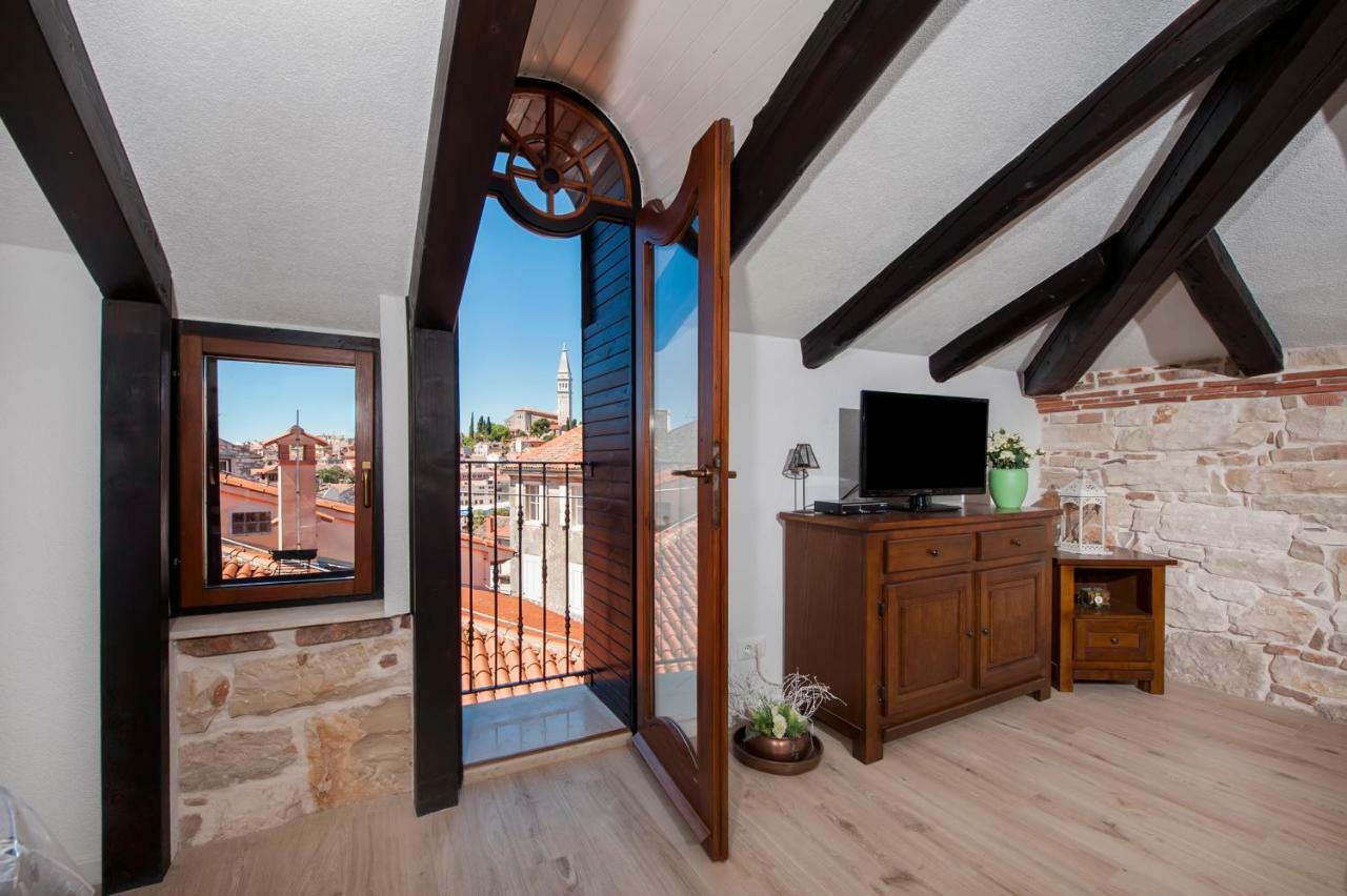 Rovigno Bella Sea View Apartment Exteriör bild